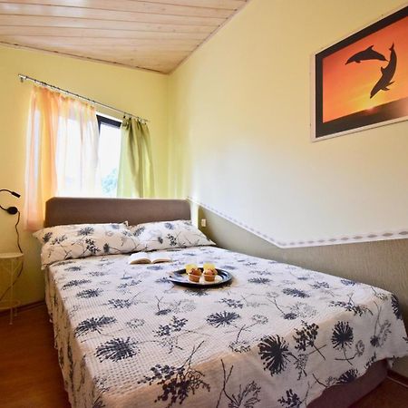 Holiday Apartments מדולין מראה חיצוני תמונה