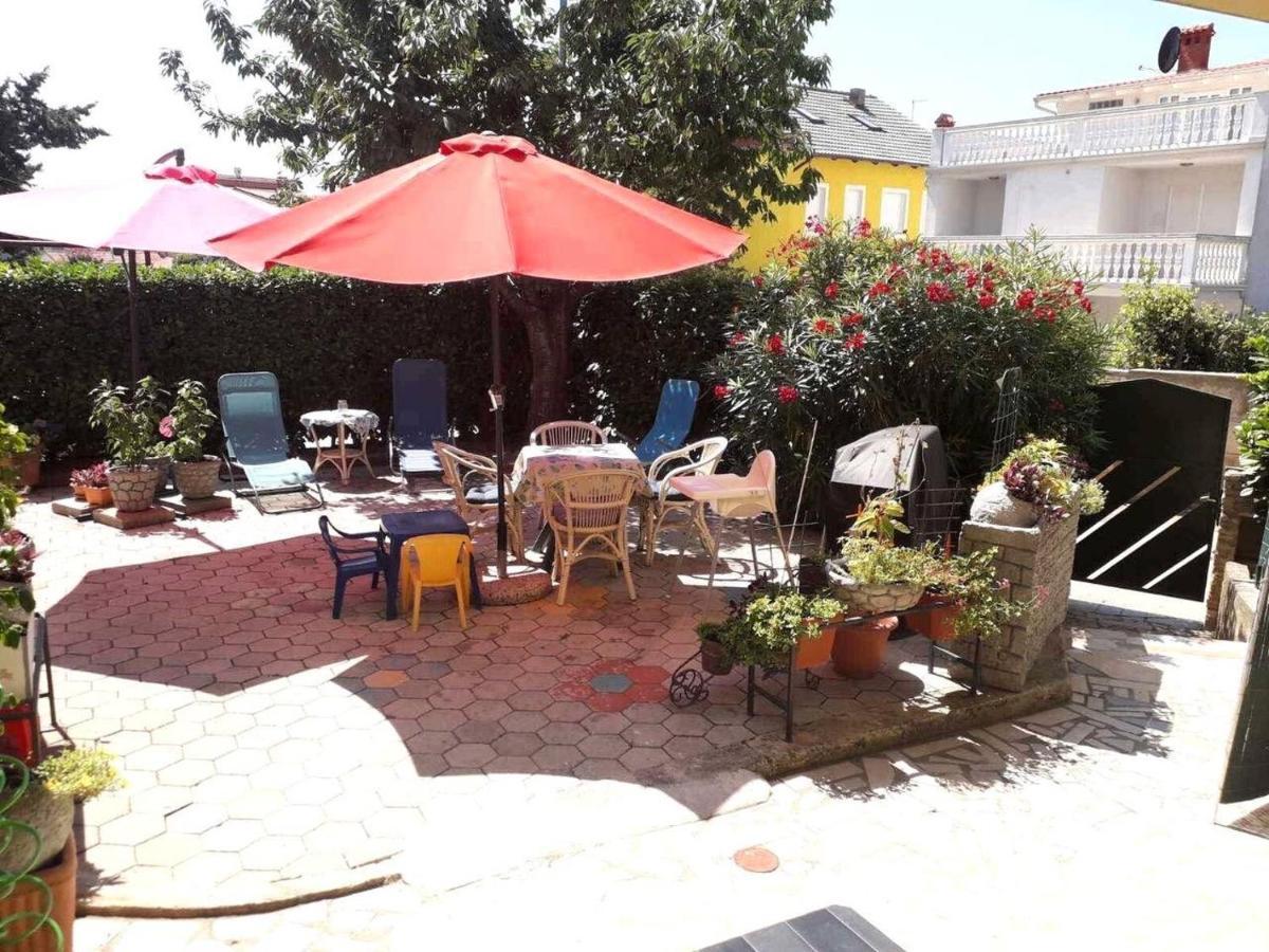 Holiday Apartments מדולין מראה חיצוני תמונה