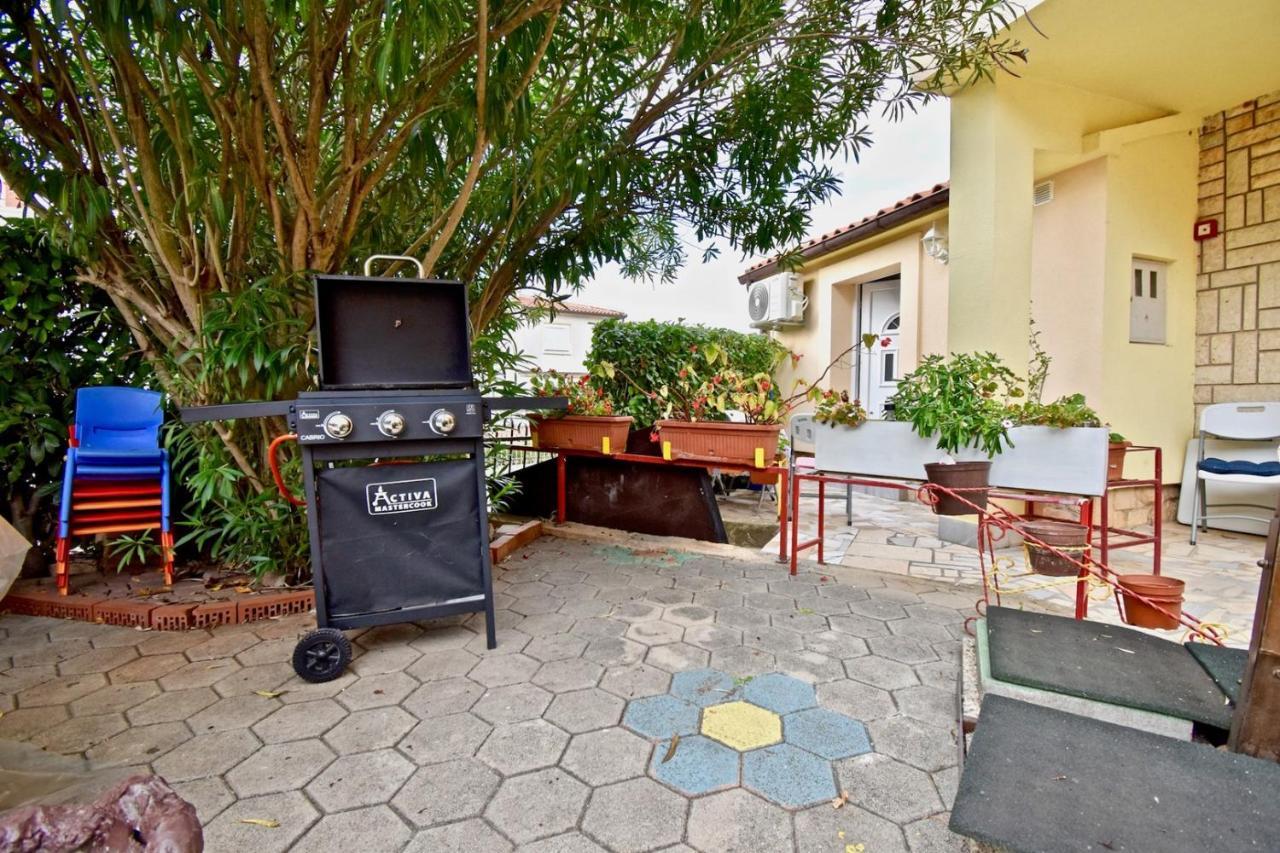 Holiday Apartments מדולין מראה חיצוני תמונה