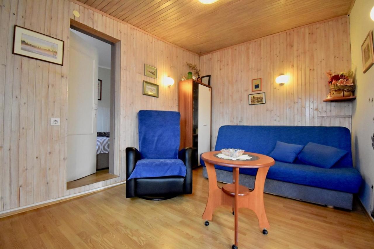 Holiday Apartments מדולין מראה חיצוני תמונה