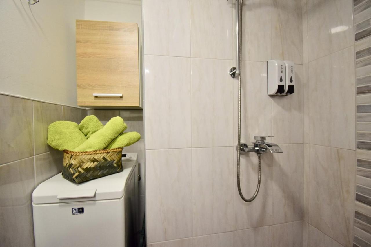 Holiday Apartments מדולין מראה חיצוני תמונה